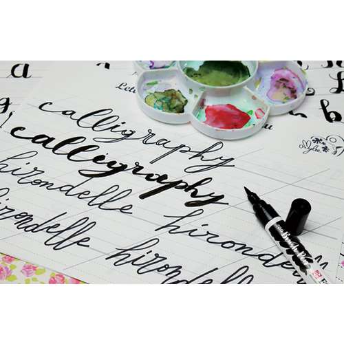 Calligraphie brush lettering au pinceau par Amylee